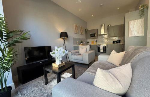 2BDR Flat By Charles Richardson ltd Short Term Lets Couldson Perfect For Insurance Stays - Foto 5