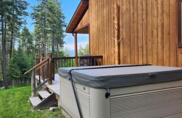 Blacktail Cabin Hideaway with hot tub - Foto 8