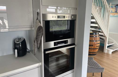 Beautiful 3-Bed House in Sunny Killough Down - Foto 20