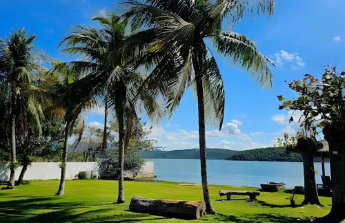 Conforto à beira da lagoa - Foto 23