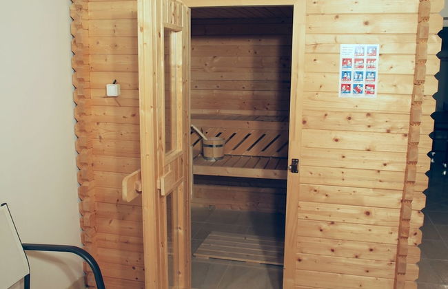 Luxury Apartment in Opatija for 8 People With Pool and Silk Bedding - Photo 14