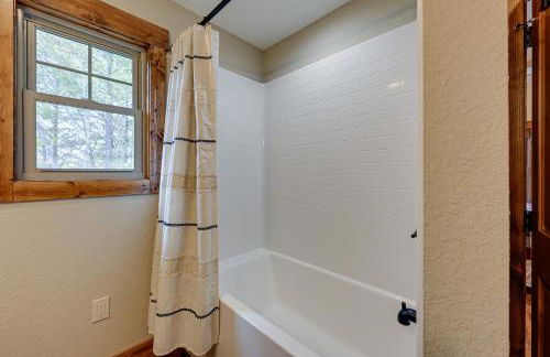 Smoky Mountain Cabin Rental Game Room, Fire Pit! - Foto 23