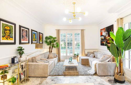 Grand & Classy Apartment with Private Garden, Villa des Ammonites - Foto 1