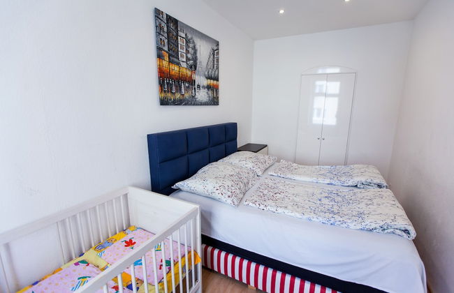 Central Apart 1 Min to Metro and Garage - Foto 3