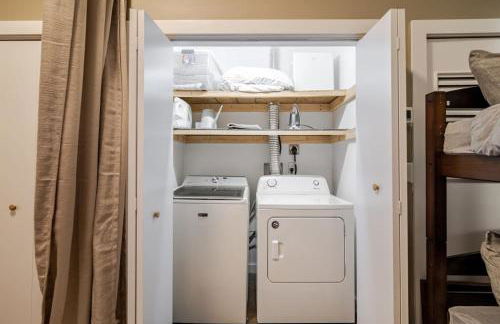 Modern City Loft Downtown Lynchburg VA LYH HUGE - Foto 33