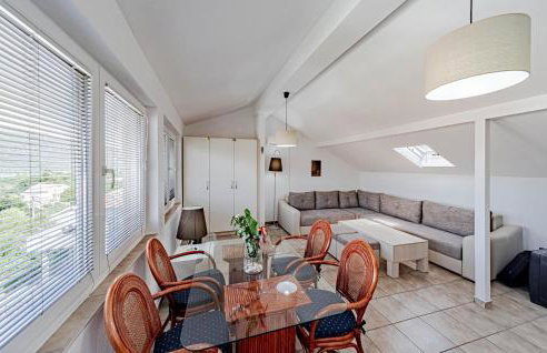 2 Bedroom Gorgeous Home In Hodilje - Photo 15