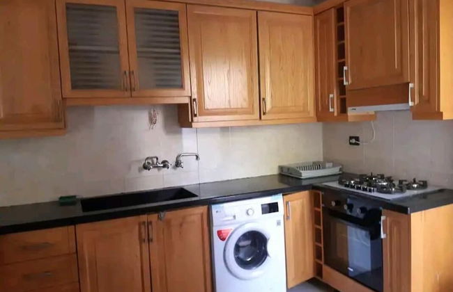 Stunning 4-bed Apartment in Ain Saadeh - Foto 6