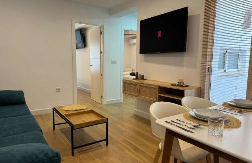 Balcón de los Patios con PARKING - Foto 7