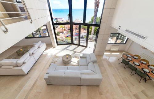 Chalet with sea view in Alicante - Foto 19