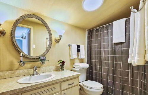 Historic Tudor Home, Heated Pool - Photo 42