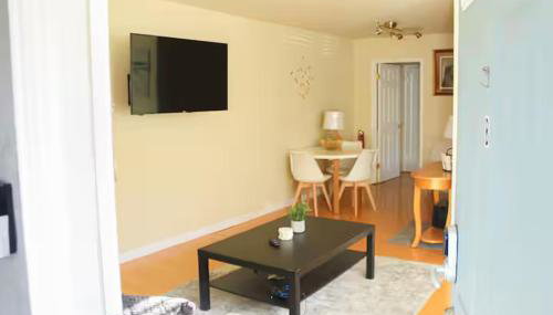 Cozy Condo In Prime Location next to the marina - Foto 3
