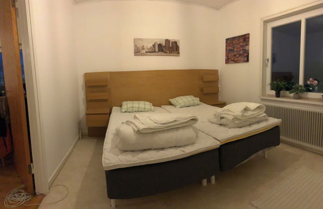 4 Bed Apartment With Balcony in Karlskrona - Photo 3