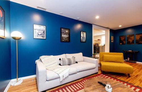 NEW Casa Azul - 2 king Beds Yard HOT TUB! - Foto 2