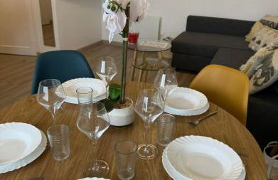 PARIS-MONTROUGE Magnifique Appartement 2 pièce de 36m2 - très cosy pour 1 à 5 personnes refait à neuf - ENTIRE APARTMENT LUXIRIOUS AND WARM - Montrouge Paris 14ème - Proche Aéroport Orly & Parc Expositions Porte de Versailles FREE WIFI GRATUIT - Foto 41