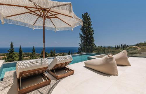 Nousa Villas, Private Luxury Retreat with Ionian Sea Views - By Villa Mana Gers - Foto 1