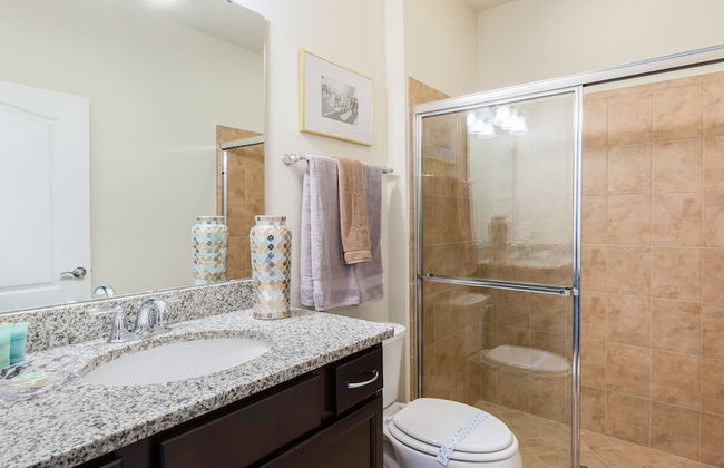 Special Rate Spacious Home With Private Pool! - Foto 23