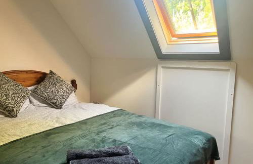 Peaceful Three Bed Country Apartment - Foto 10