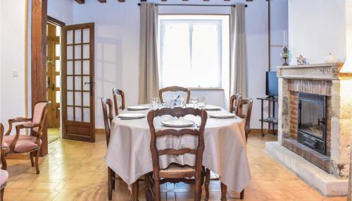 Pet Friendly Home In Sainte-Mère-Eglise - Foto 2