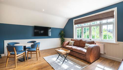 The Queen Stage - Photo 2