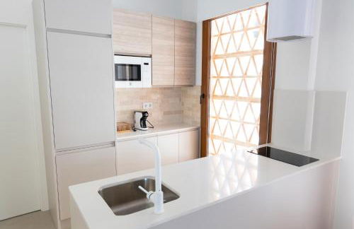 Slow Home Apartments - Photo 61