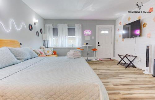 The Moose #10 - Stylish Loft with King Bed, Free Parking & Wi-Fi - Foto 32