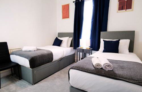 Town Centre House with parking, Wi-Fi - Foto 12