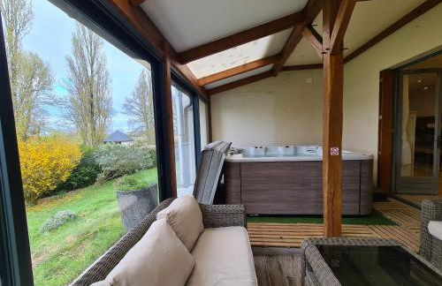 Grande Maison au Bord d'un Lac avec Spa, Jardin Clôturé et Proche du ZooParc de Beauval - FR-1-591-336 - Foto 11