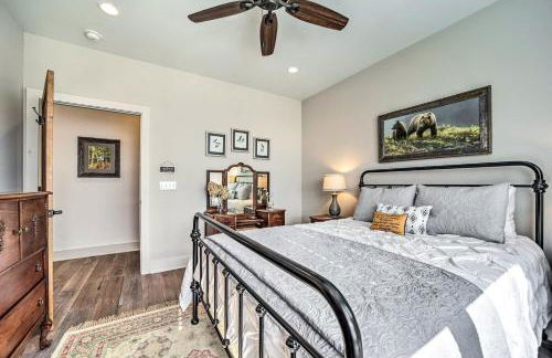 On 22 Acres! Mtn-View Cullowhee Craftsman Retreat - Foto 22