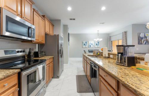 Four Bedroom Private Pool Townhome, near Disney - Foto 13