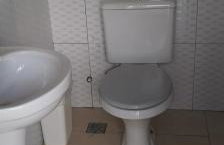 Casa com piscina em Condomínio - Foto 4