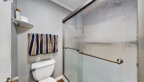 Waterfront Sleeps 6 near Marina with Hot Tub - Foto 5