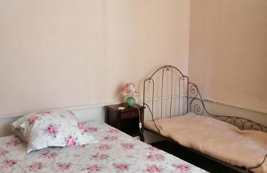 Grande maison de ville avec jardin Valence en Poitou pour 8 à 14 personnes - Foto 36