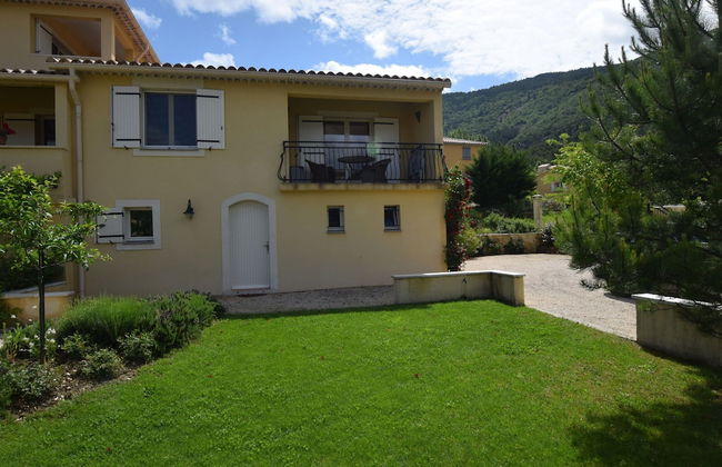 Apartment in Montbrun-les-bains Near Forest - Foto 67