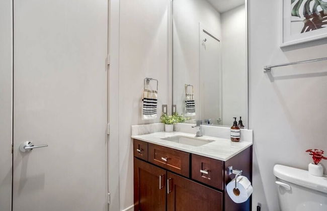 Luxury Downtown Getaway With Breathtaking Views - Foto 24