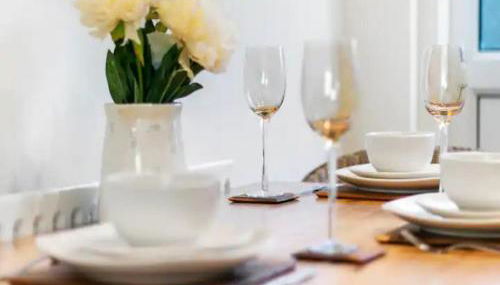 Pass the Keys 55 Heworth Village Wonderfully Cosy Family Home in York - Foto 5, Other