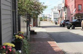 Beautifully Renovated 2 Bed 2 Bath Private Home - Foto 19