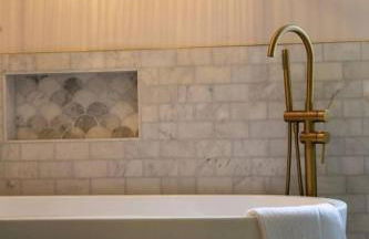 4 Bed House Sleeps 9 - Parking Garden Bbq Wifi - Foto 35