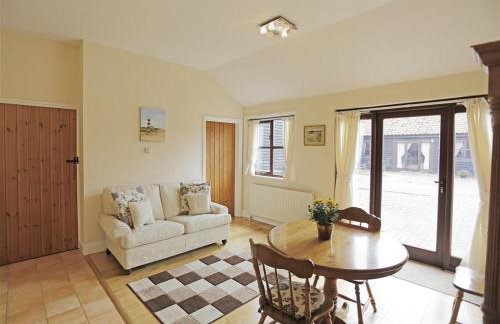 The Tack Room - Photo 9