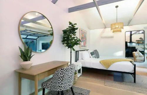 Quaint Studio for 2 in the Heart of Little Italy - Foto 17