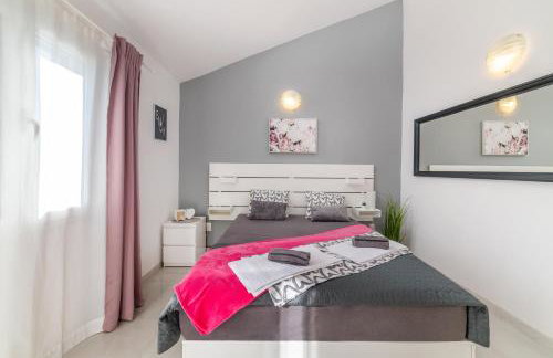 Amare Apartments - Photo 21