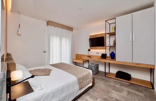 Venice Green Residence - Photo 45