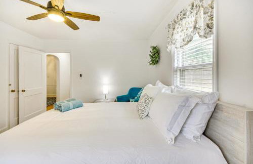 Dogwood Cottage with Fireplace 1 Mi to University - Foto 18