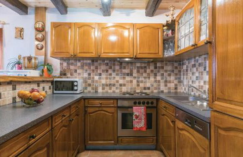 Four-Bedroom Holiday Home In Velika Buna - Foto 4