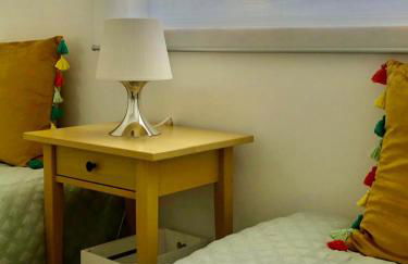 City Break-Quiet House with Private Patio - Foto 19