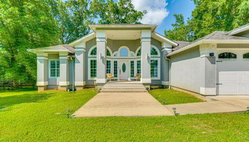 Riverfront Retreat with Fire Pit and Deck - Photo 2