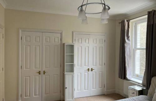 Luxury 3 bedroom, 3 bath apt by Oxford St & Soho - Foto 23