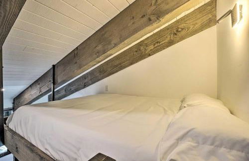 Luxe Mountain Home in Village, Steps to Gondola! - Foto 25