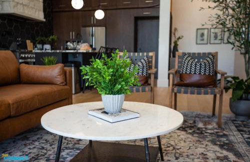 Gathering Place Hot Tub Game rooms - Photo 24