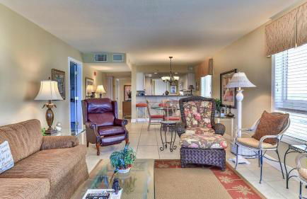 Destin Towers 111 - Beach Front 2 Bedroom Condo in Destin - Foto 40