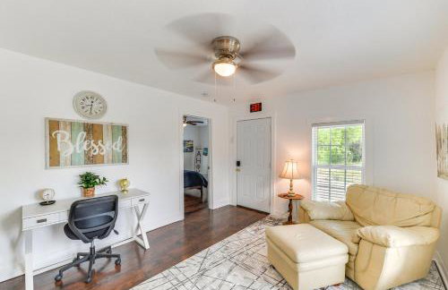 1 Mi to Dtwn Waco! Lovely Home with Fire Pit Table - Foto 8